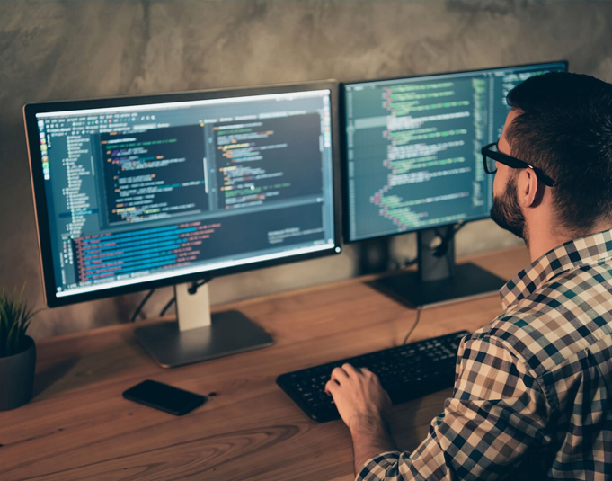 Creating Highly Engaging Customized Professional Website Designs